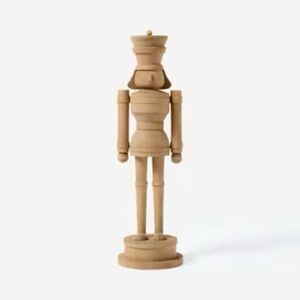 Wooden nutcracker threshold nwt